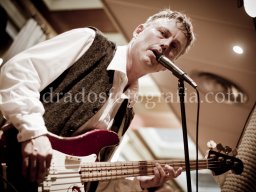 PASE BARBWIRE (13 de 23)